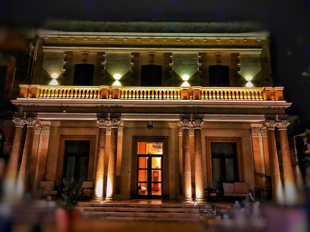 Hotel Dimora Charleston SPA Lecce - Image 1