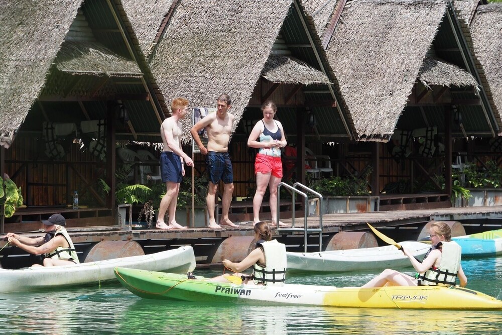 PraiwanRaftHouse
