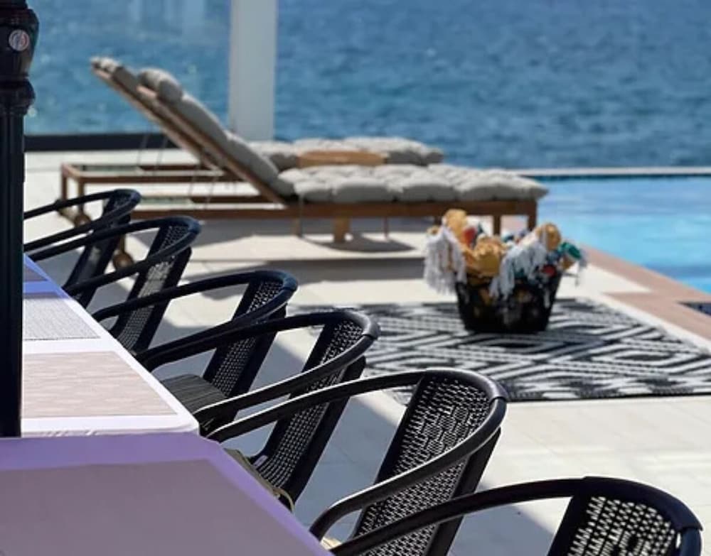 KRP - Luxury 7 B R Villa Whitehouse Jamaica