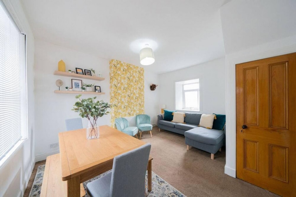 Coorie By The Coast Beachfront Cottage Arbroath view 4