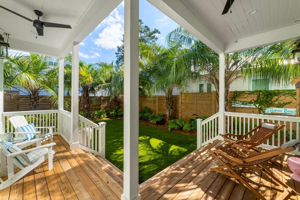 30A Beach House - Under the Palms