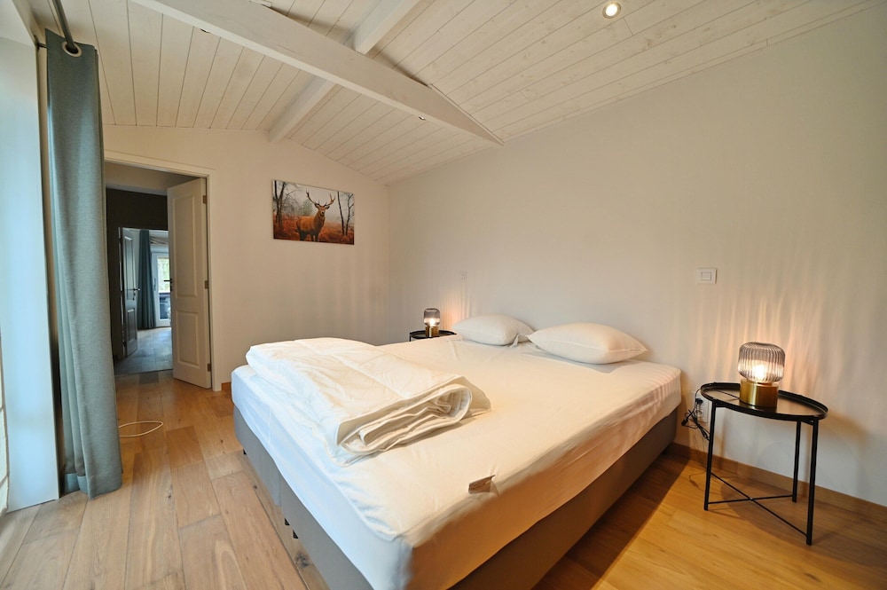 Holiday Home in Durbuy With Hot Tub & Sauna
