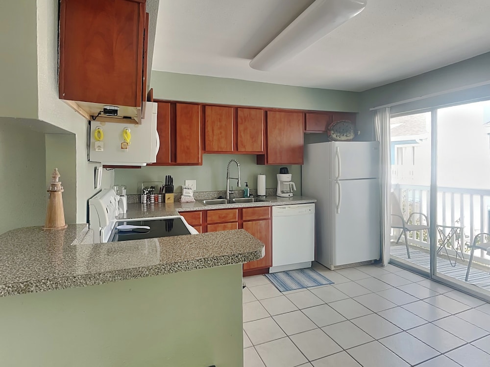 Sea Turtle by Ryson Vacation Rentals