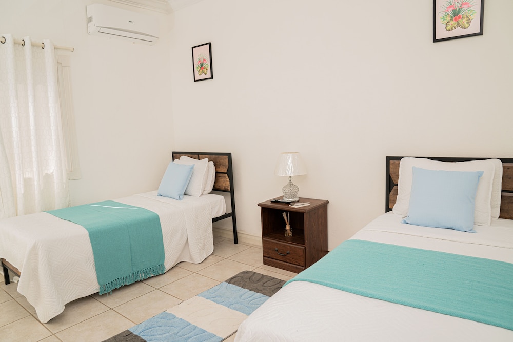 Villa Serenity by the water view 5