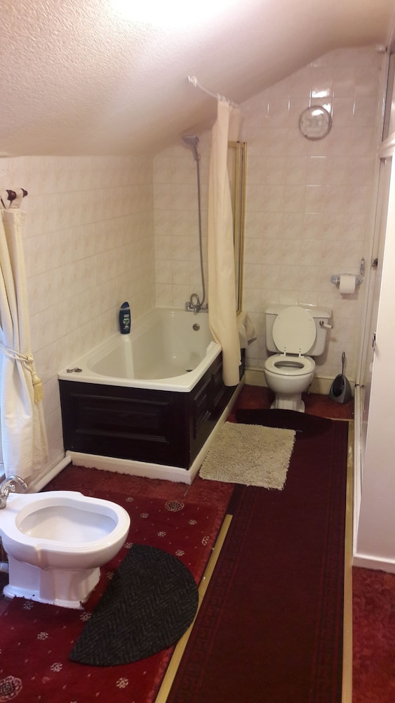 Tudor House, photo 22