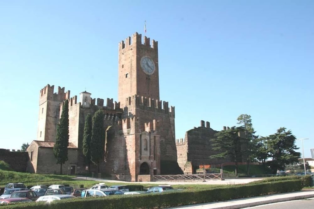 Residence Garda Palace