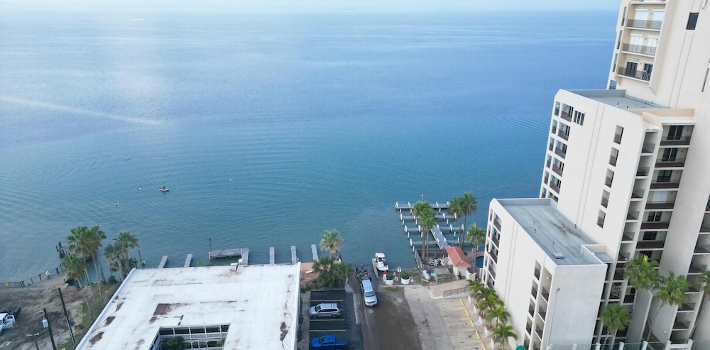 Villas de Laguna 1