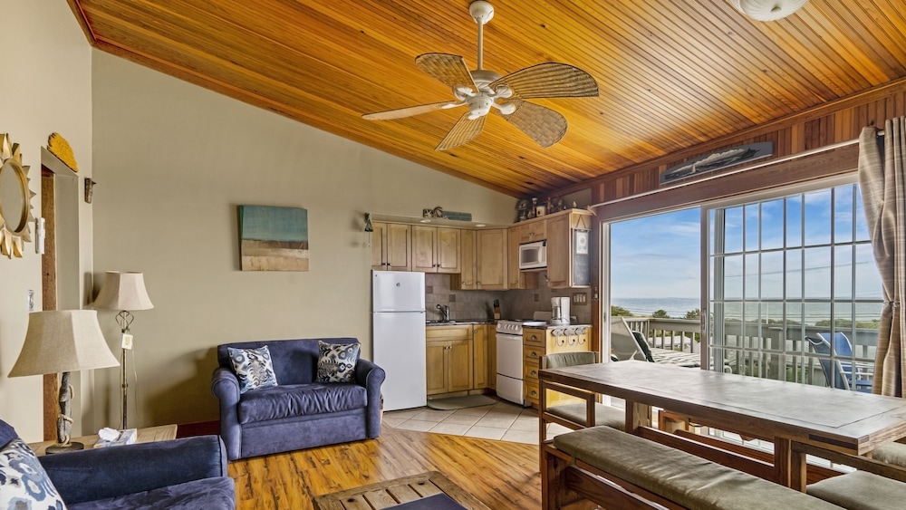 Beach Plum Resort
