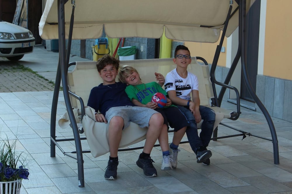 Photo 11