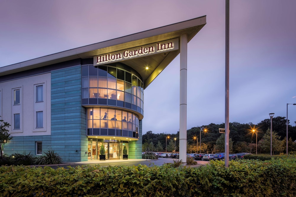 Luton Vacations - Hilton Garden Inn Luton North, United Kingdom - Property Image 26
