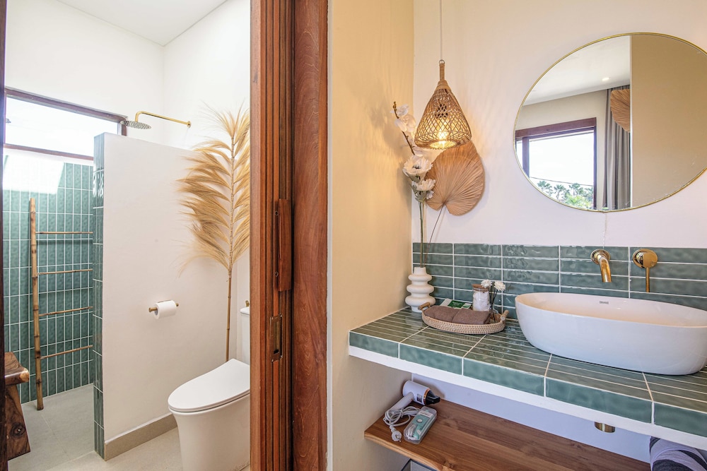 Luxury 4BR Villa With Private Pool in Canggu