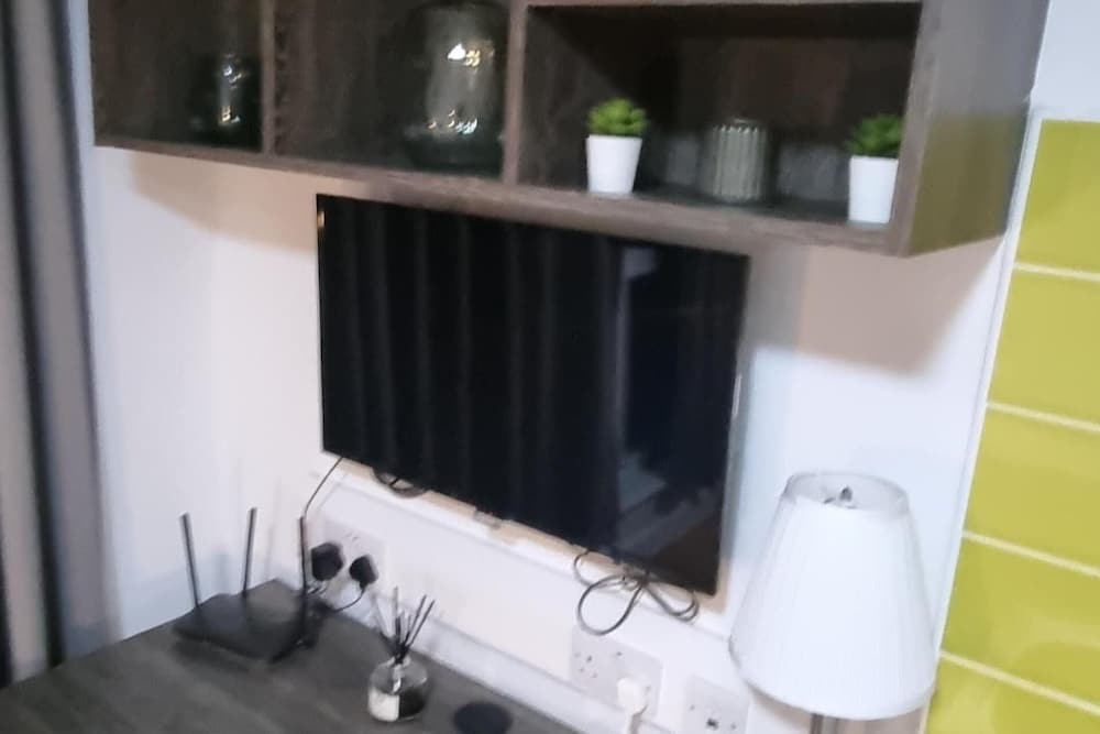 Central Liverpool 1-bed Apartment City Centre