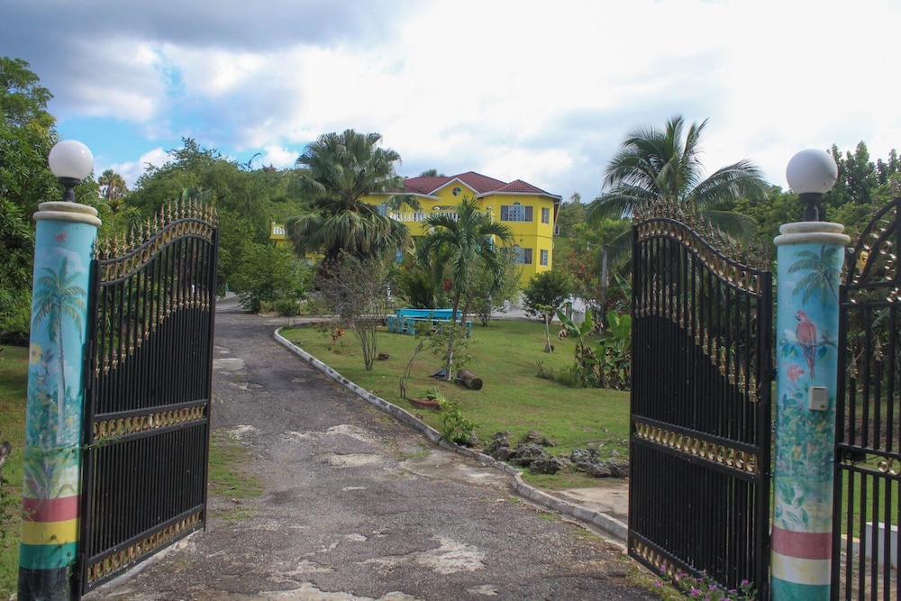 Kool Rooms Guest House