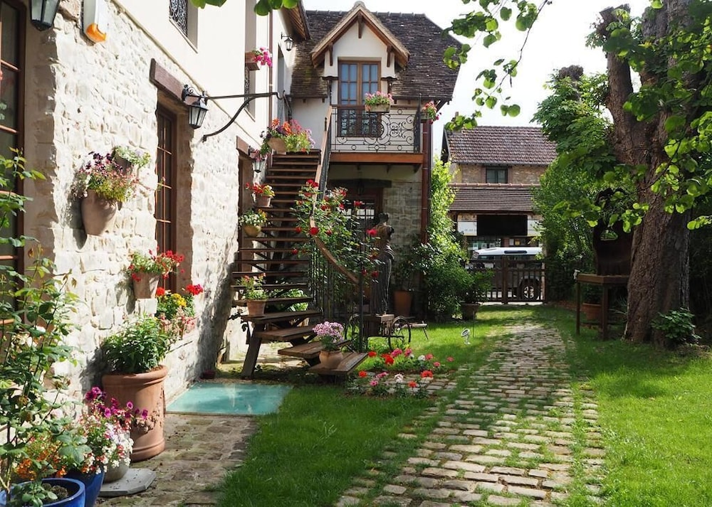 Photo 41