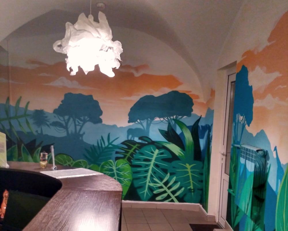 JUNGLE - Hostel