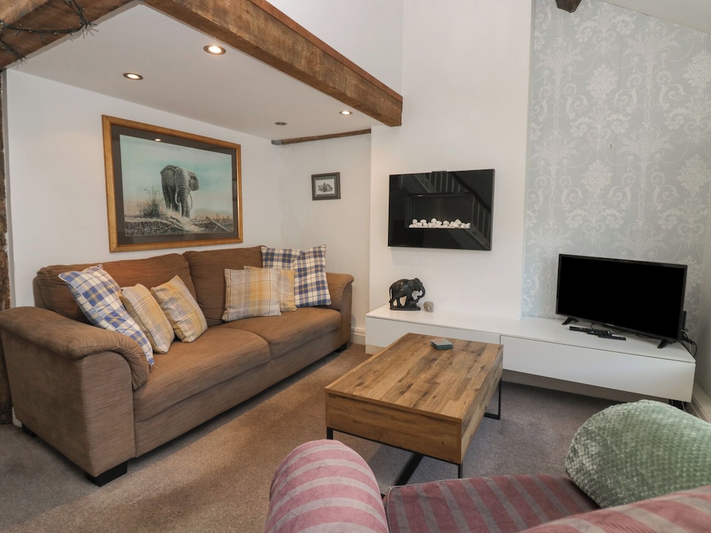 Flat 1