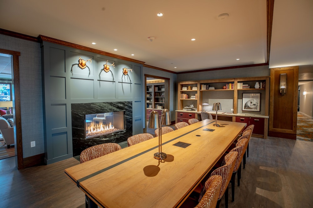 Grand View Lodge