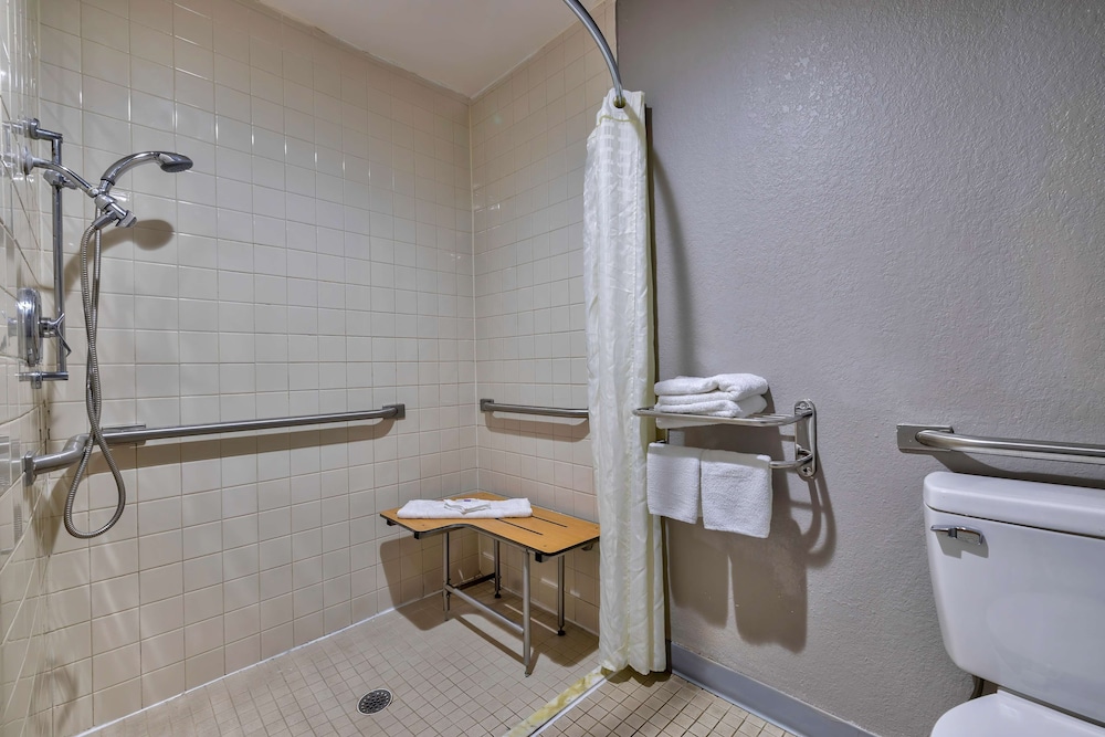Motel 6 Little Rock, AR - South