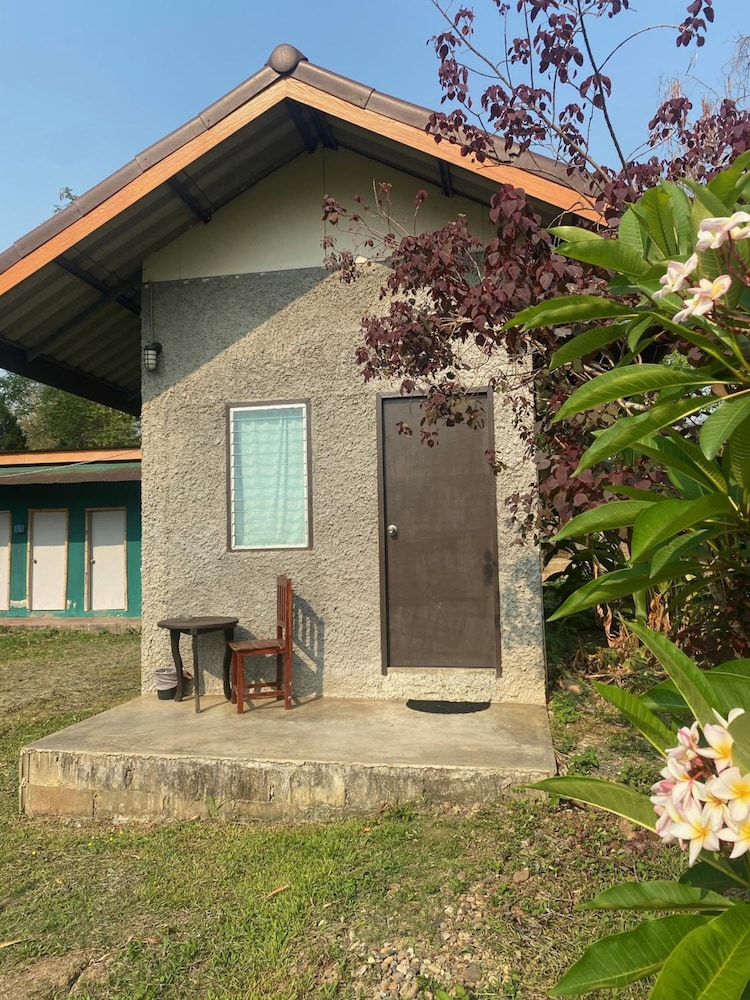 Tribal Pai Backpackers - Adults Only