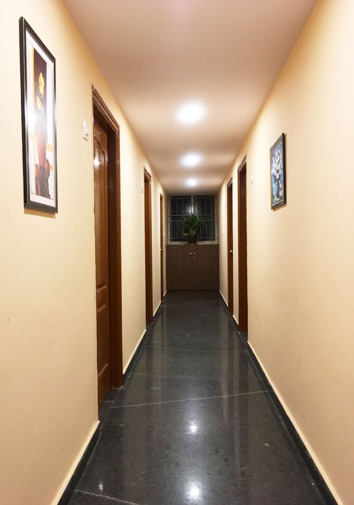 Sapphire inn