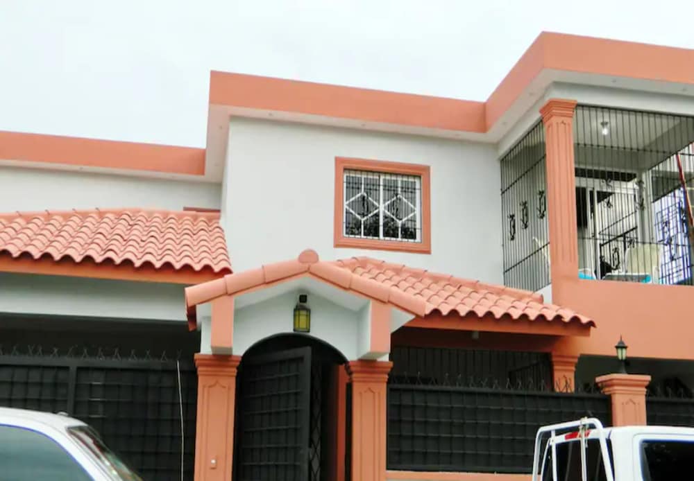 Luxury Apartment near Beach view 5