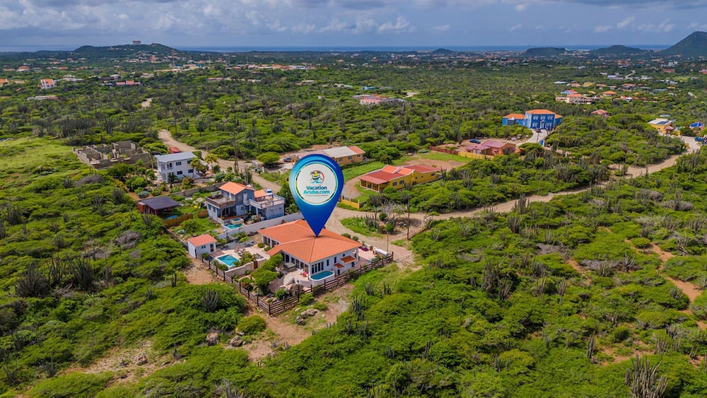 Caribbean Charm Serene Santa Lucia Sunny Pool