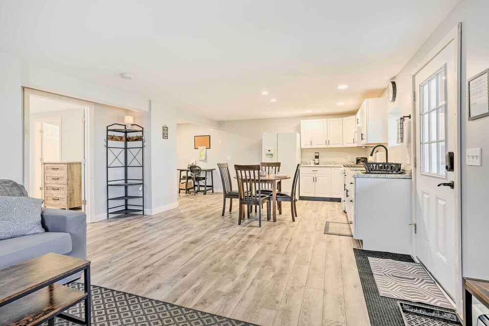 Charming Beacon Apt w/ Fire Pit: Near Hiking! - Property Image 2