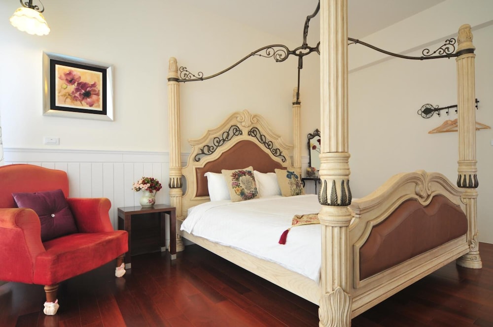 Full Sun House B&B