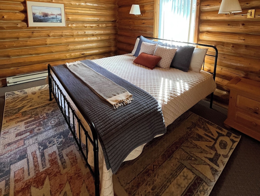 Red Canyon Lodge view 5