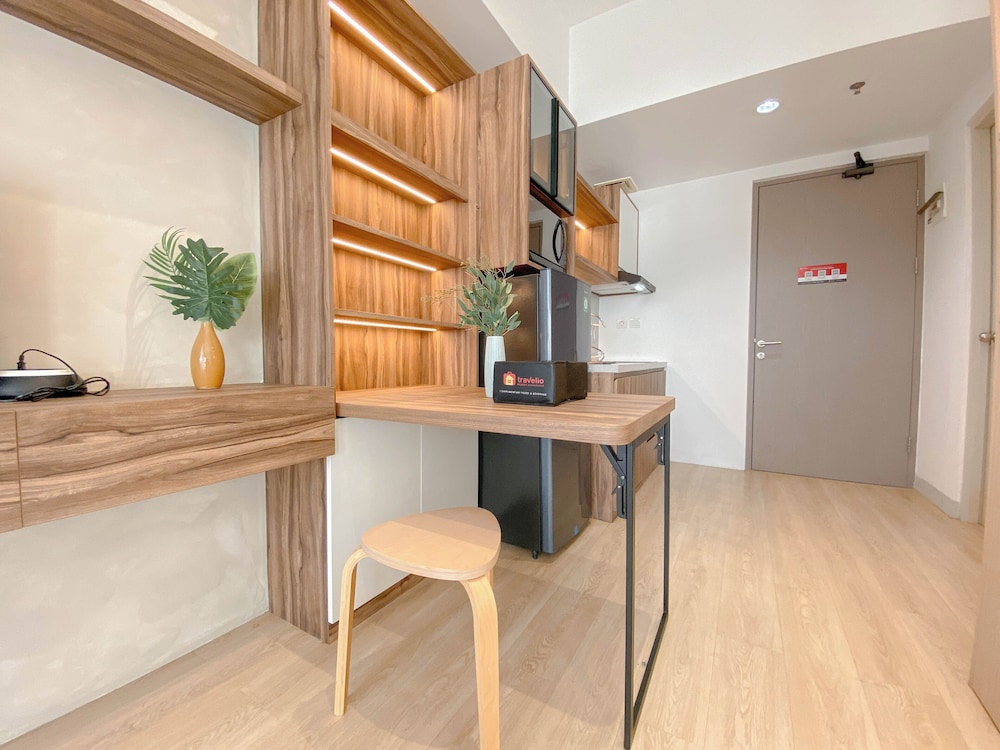 Cozy And Functional Studio Apartment At Vasanta Innopark
