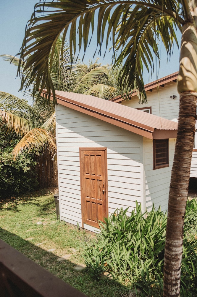 Cuatro Cabana