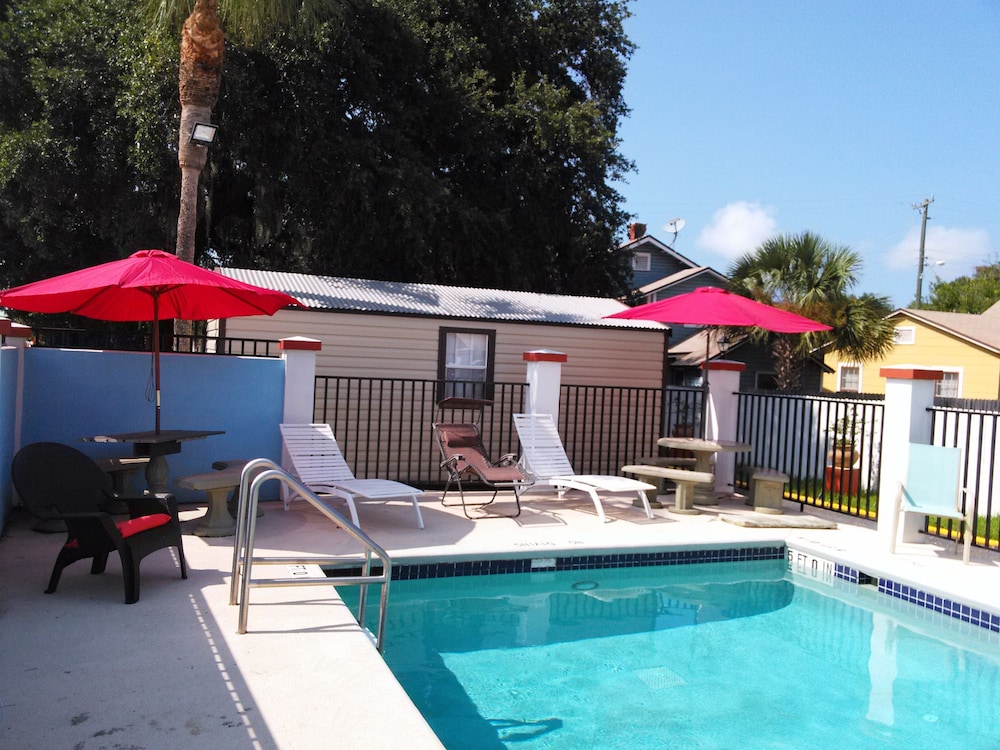 Merida Inn and Suites