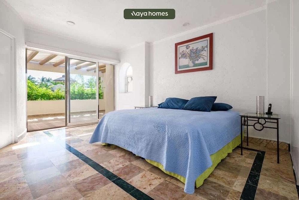 Amazing House -private Pool - Tennis - Paddle Cour