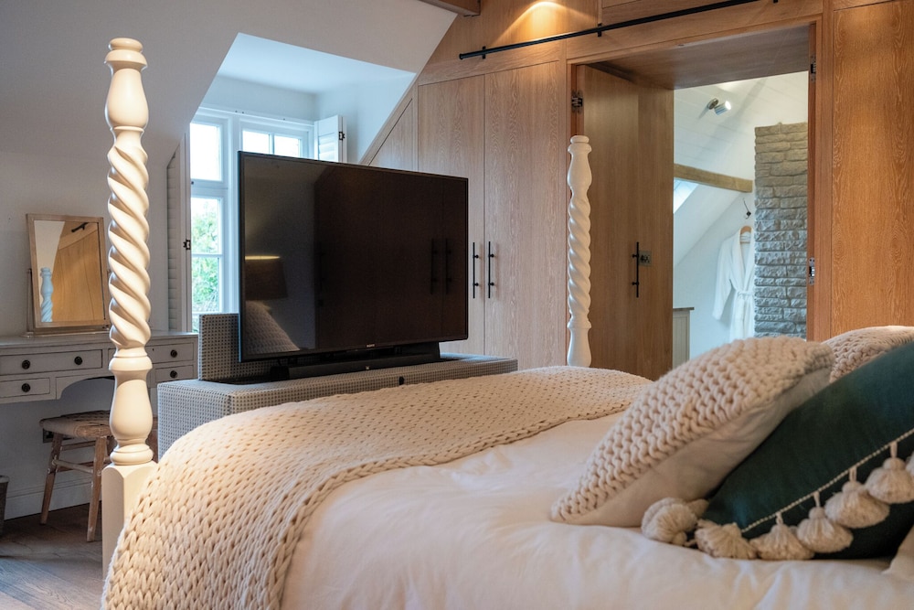 Stunning 6 BB Cottage & Annexe