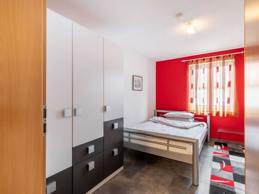 Cosy Apartment in Altshausen Near Castle view 2