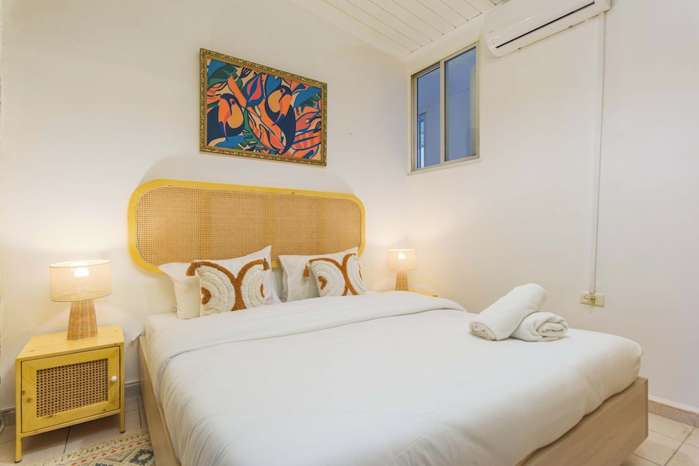 Galleria 1-Bedroom Apartment in Batroun