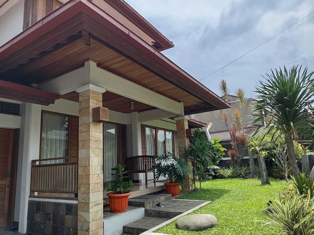 Villa Oma Elly