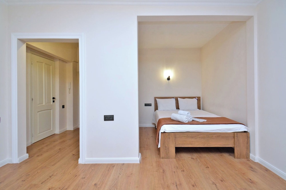 Comfort apartment on Nalbandyan street