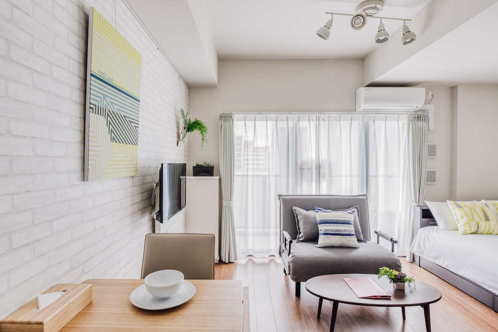 BON Condominium Umeda