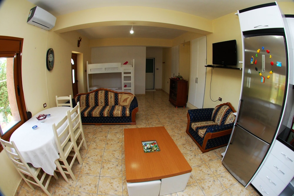 Vila Renato