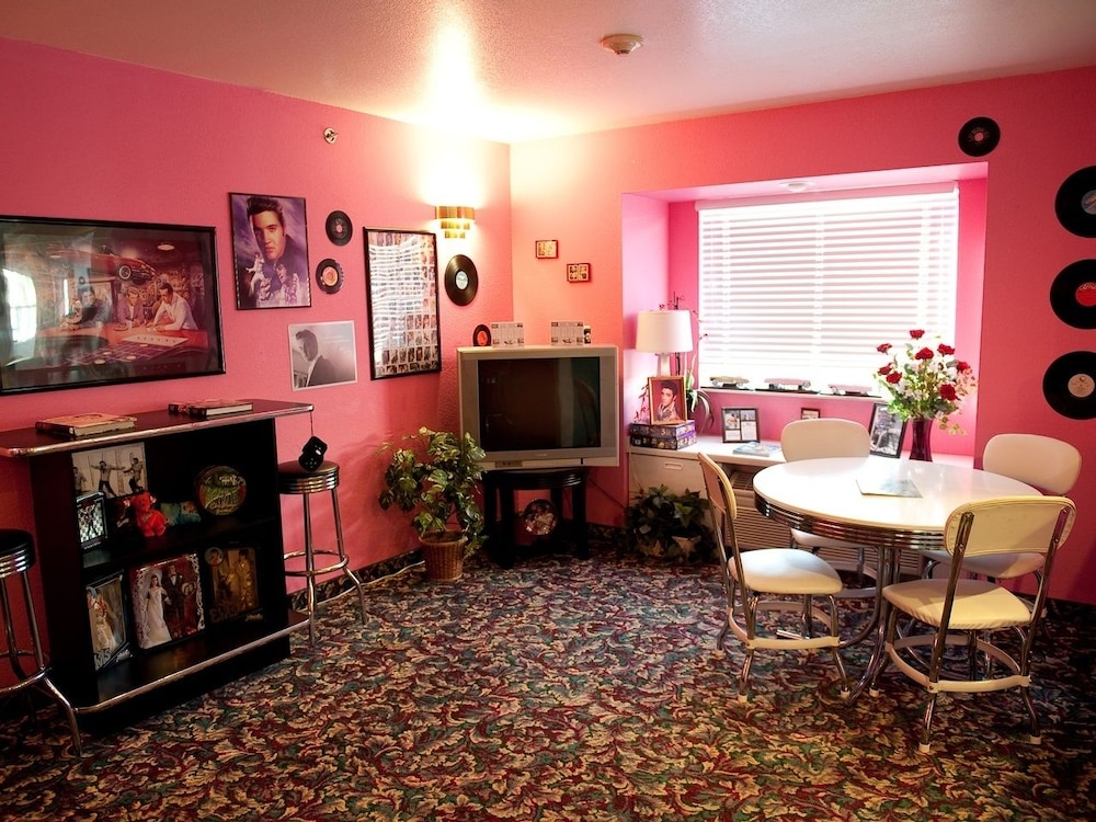 McAlester Vacations - Motel 6 McAlester, OK - South - Property Image 4