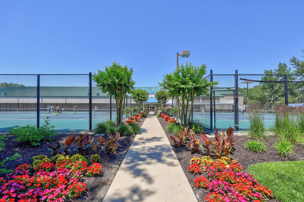 Spacious Sea Colony Condo w/ Pool Access!