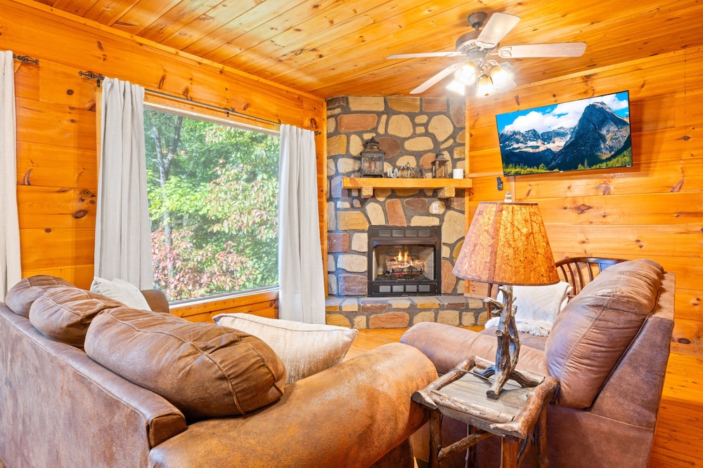 Firefly Lodge 1 Bedroom Cabin
