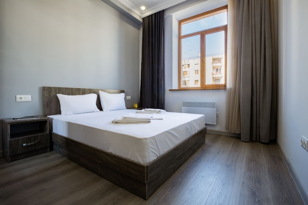 Stay Inn on Yekmalyan St