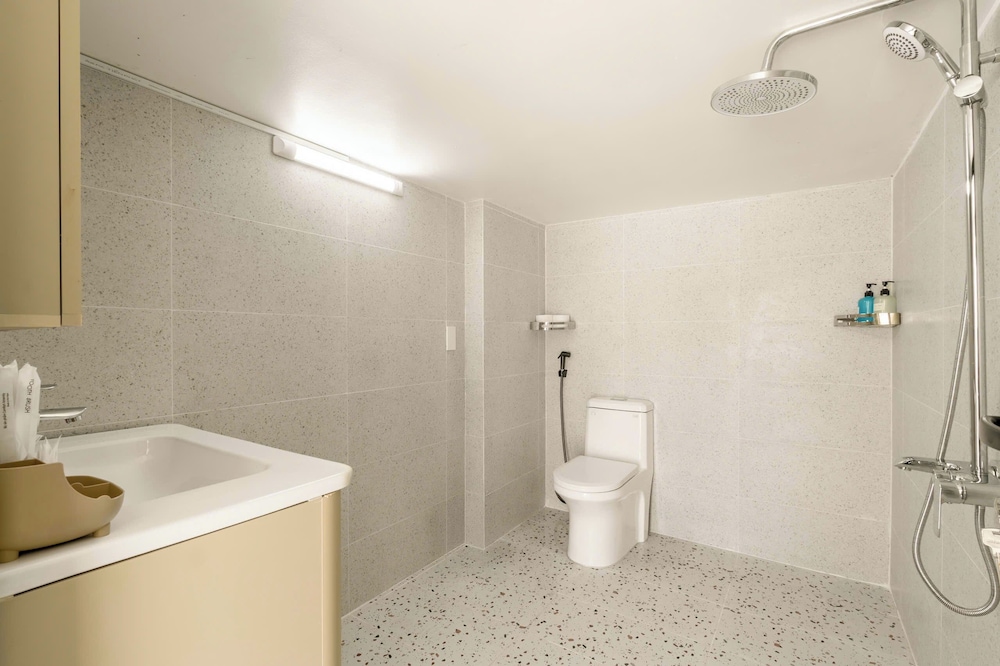 Lux white villa 9 Bedrooms