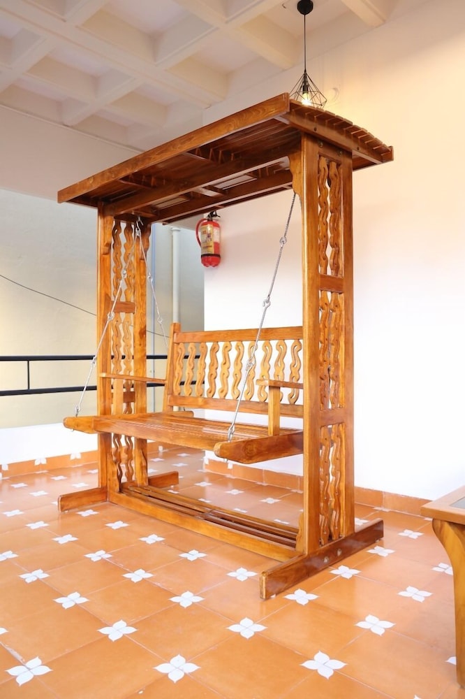 Dwaraka Guest House
