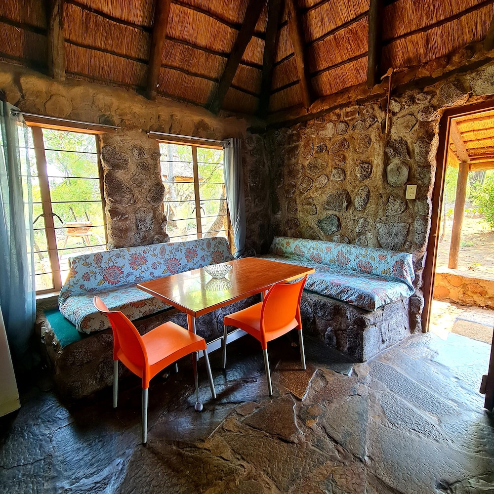 Uitvlugt Resort view 5