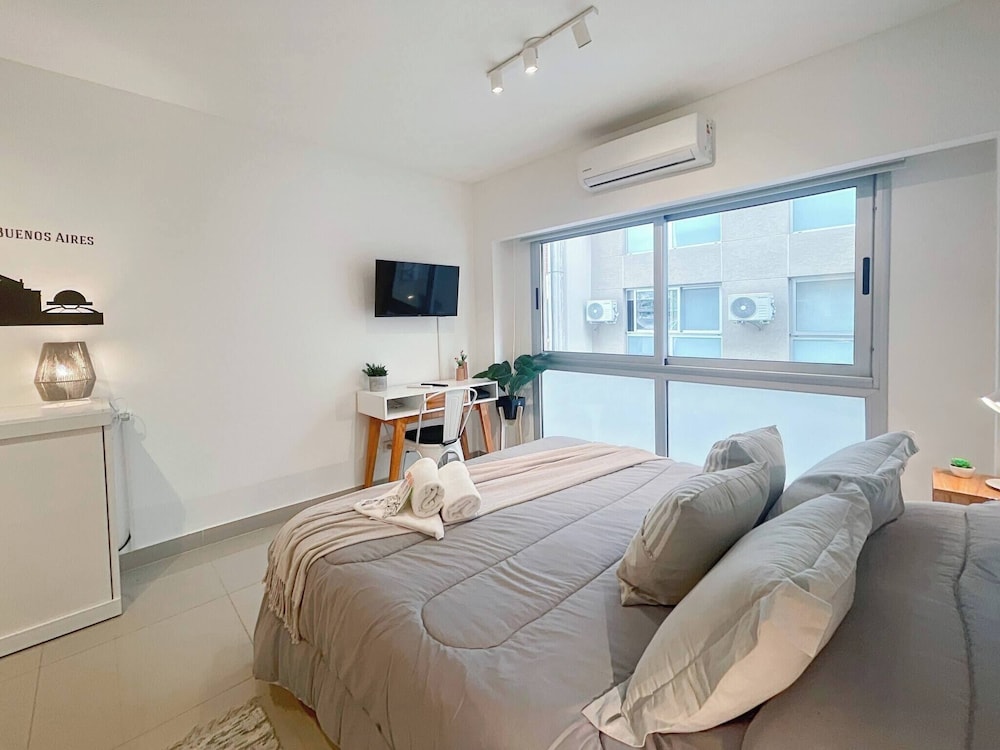 Modern & Cozy Studio in Historic Center San Telmo With Pool