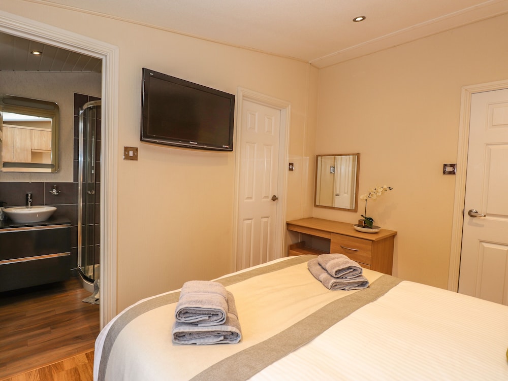 Wainwright Lodge
