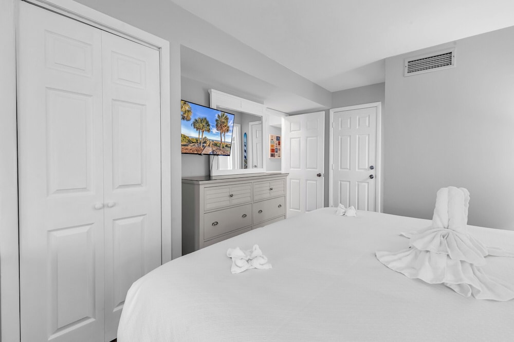Palms Resort Condos